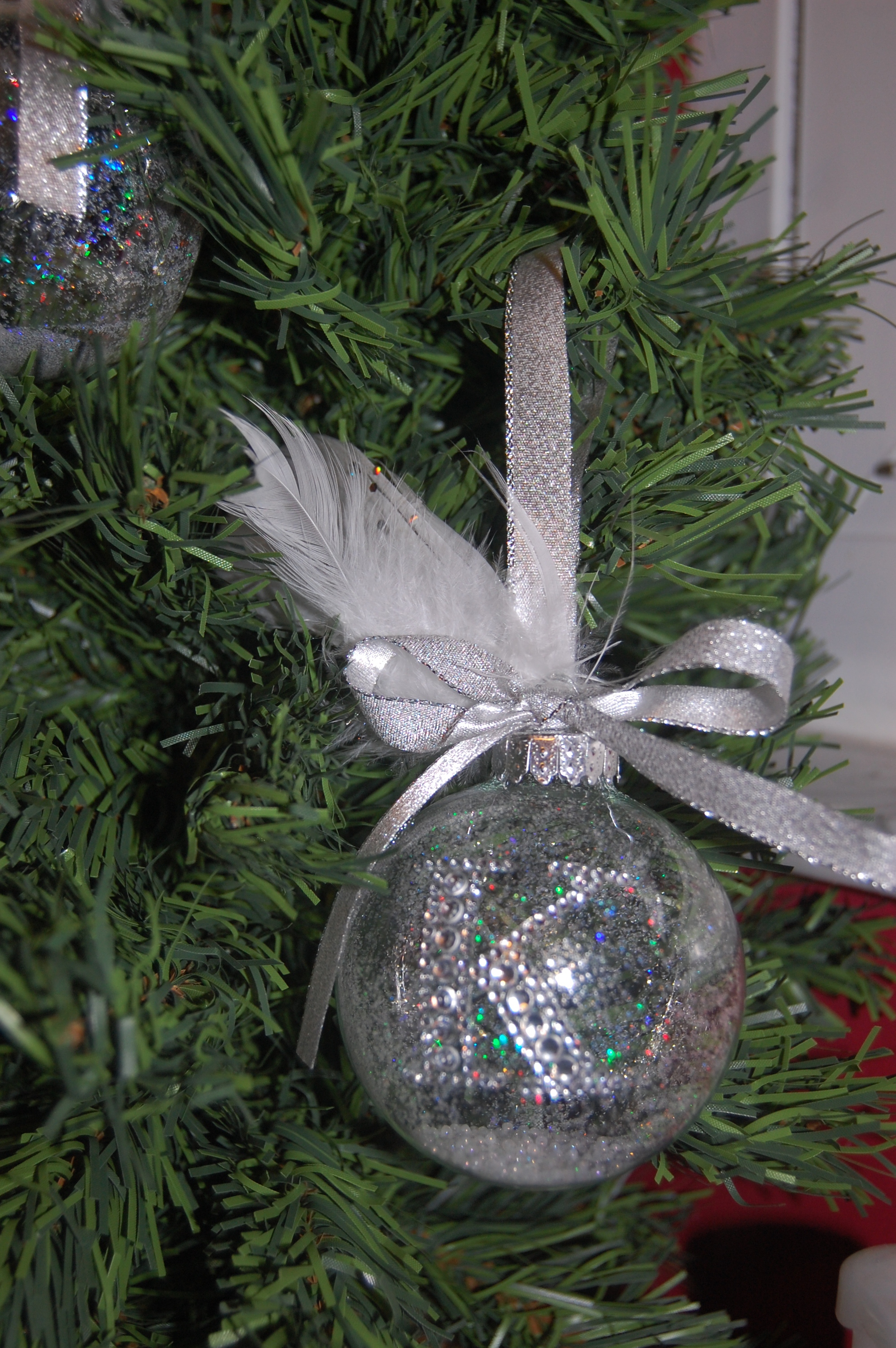 DIY  Personalized  Christmas  Ornaments  firstimemom